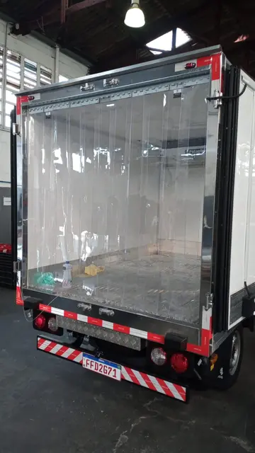 Cortina de PVC para Caminhão Baú e Utilitários — Destac Plásticos