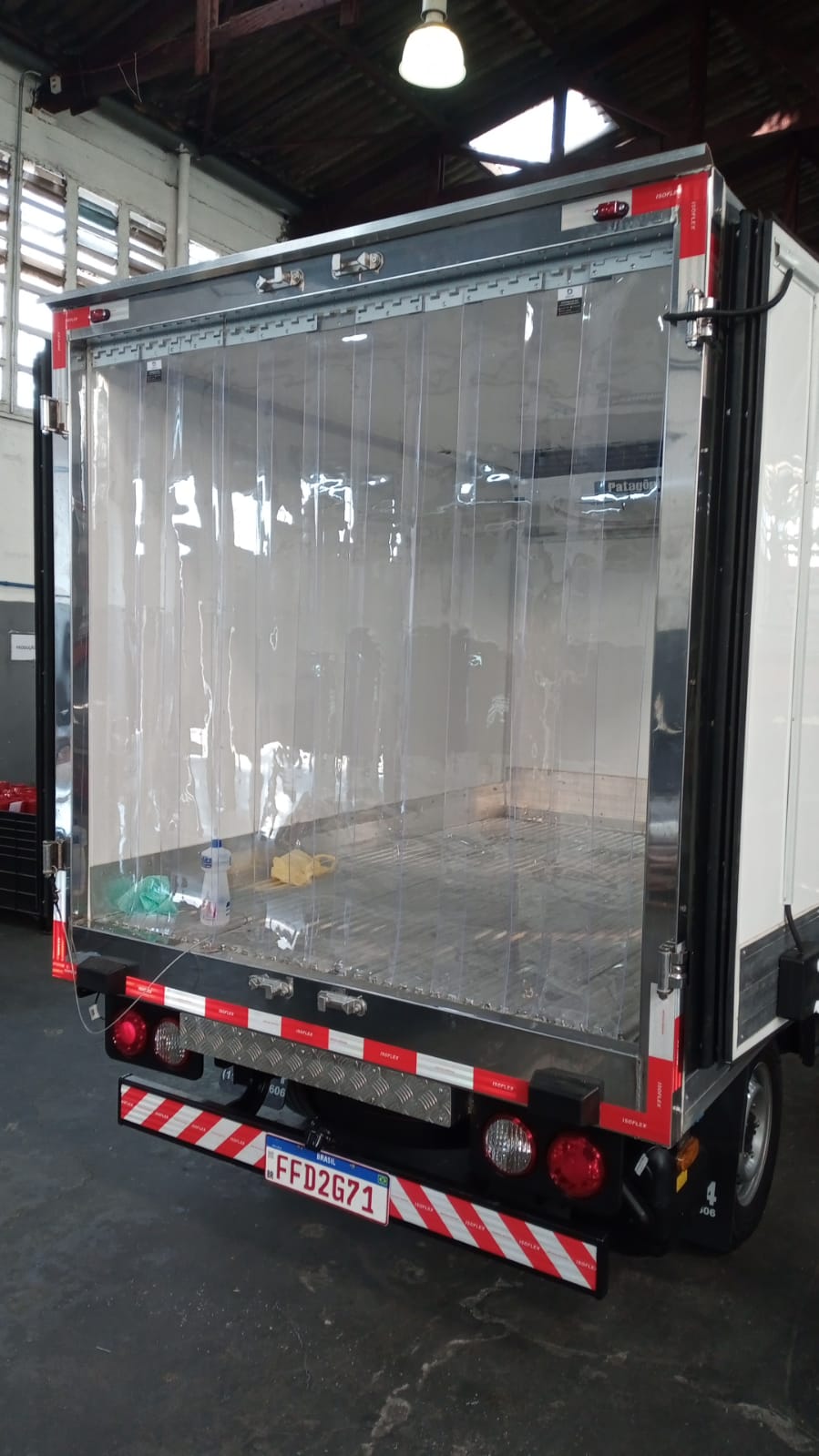 Cortina de PVC para Caminhão Baú e Utilitários — Destac Plásticos
