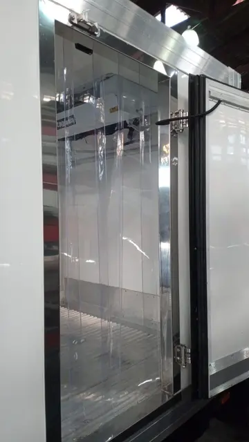 Cortina de PVC para Caminhão Baú e Utilitários — variação 2