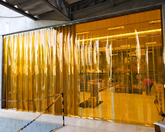 Cortinas de PVC em Tiras — variação 2